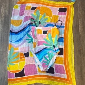 TRINA TURK
MOSAIC SUNRISE HIGH LEG MAILLOT
(Swimsuit and cover up )